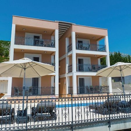 Villa Tin Apartments Трибань-Крушчица Экстерьер фото