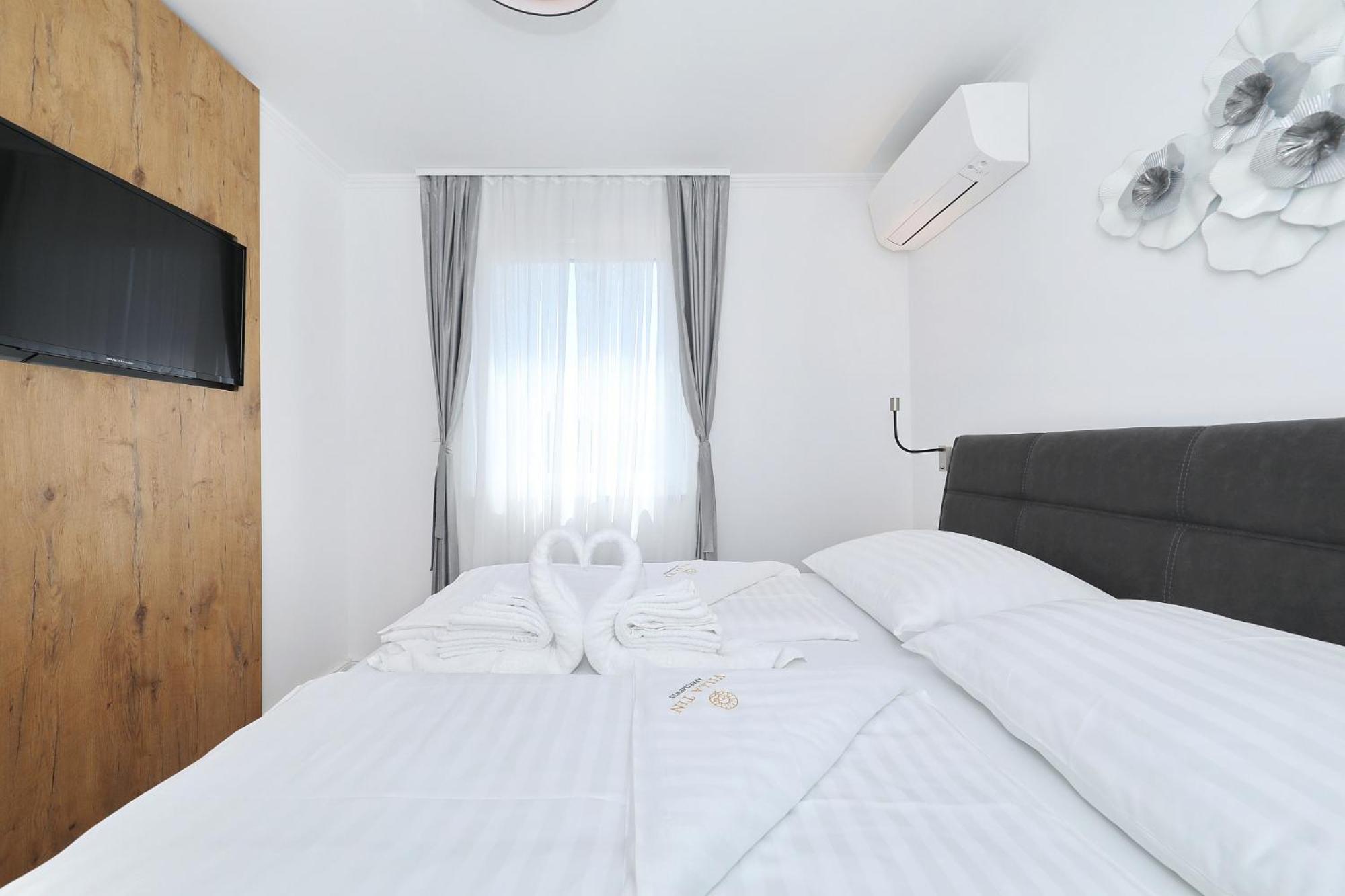 Villa Tin Apartments Трибань-Крушчица Экстерьер фото