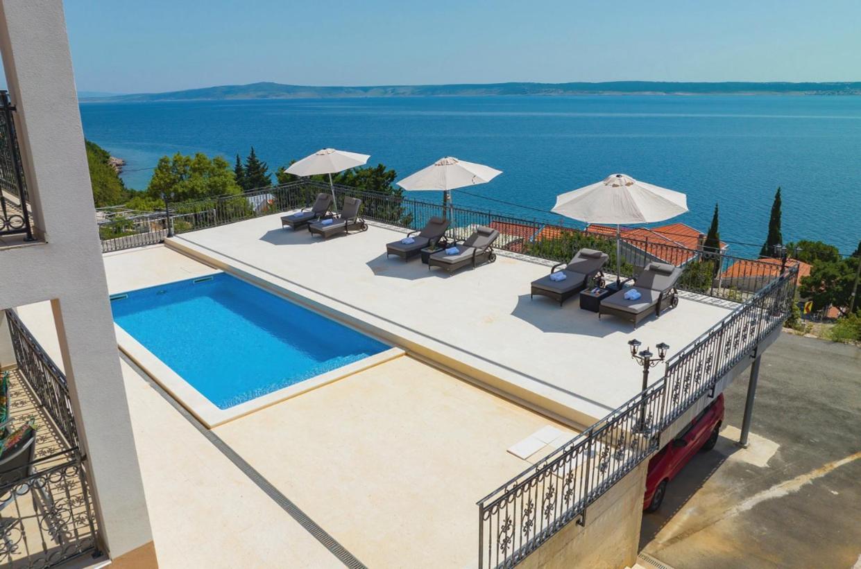 Villa Tin Apartments Трибань-Крушчица Экстерьер фото